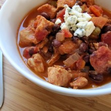 Slow Cooker Buffalo Chicken Chili