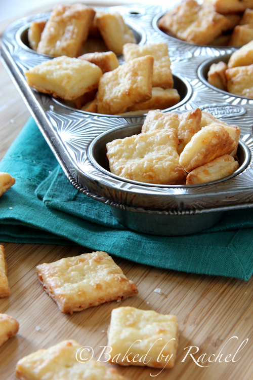 White Cheddar Cheese Crackers - bakedbyrachel.com