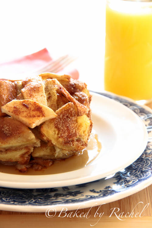 Apple Pie French Toast Casserole Recipe - bakedbyrachel.com