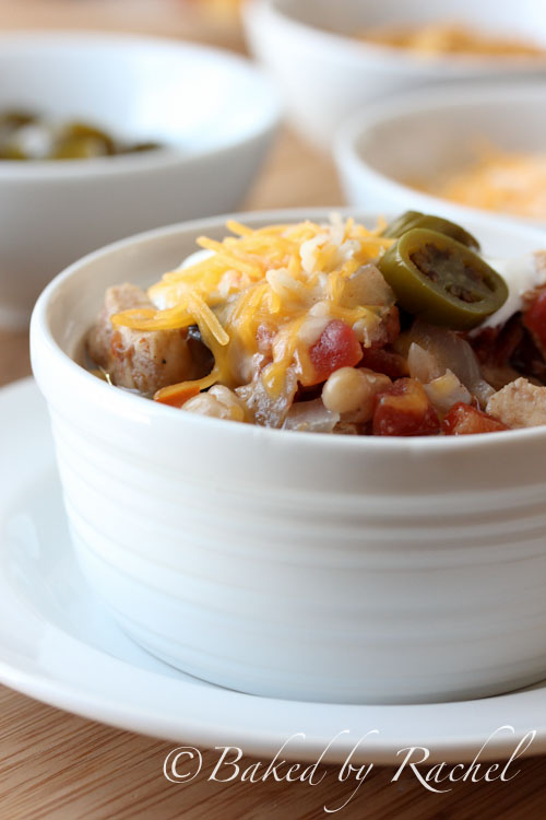 Slow Cooker Mexican Chicken Chili Recipe - bakedbyrachel.com