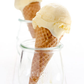 Creamy homemade lemon curd ice cream recipe from @bakedbyrachel